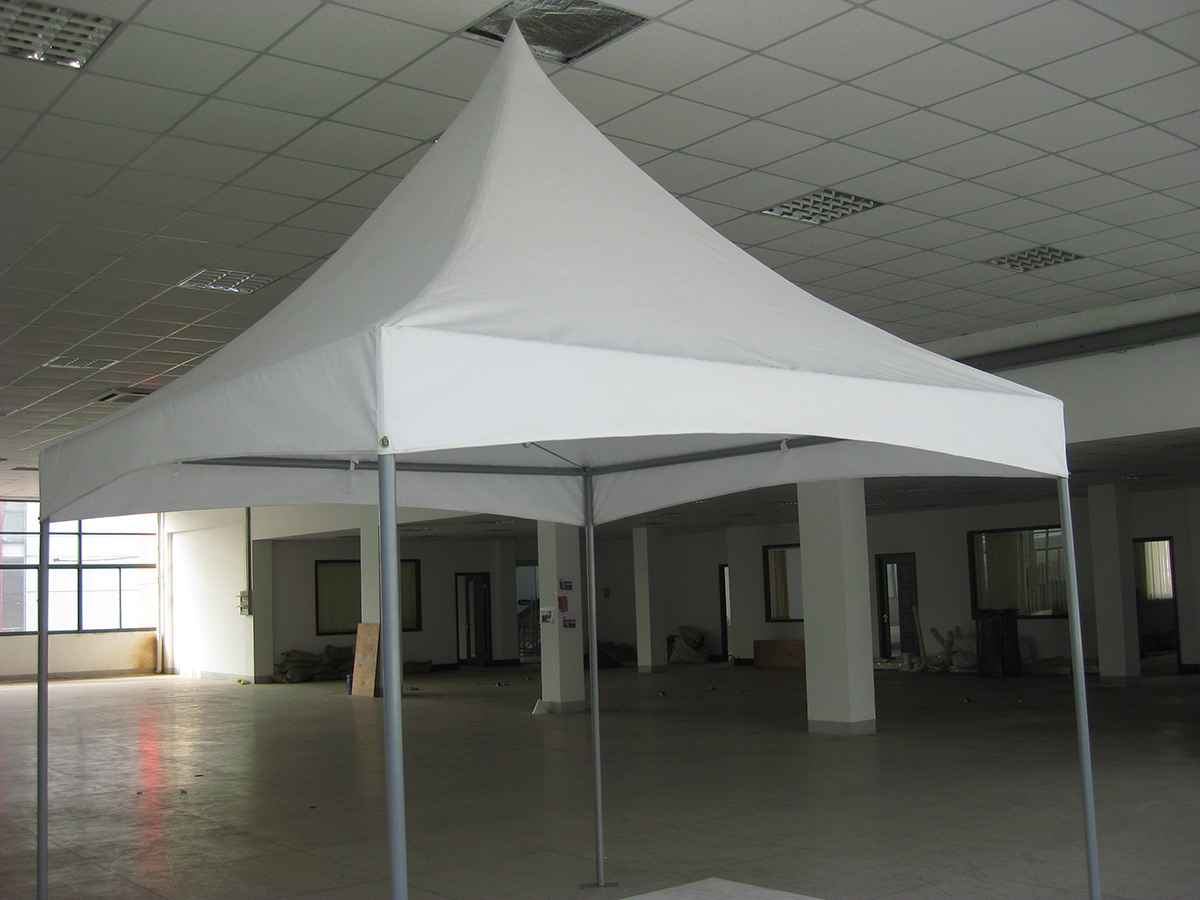 LEISURE TENT