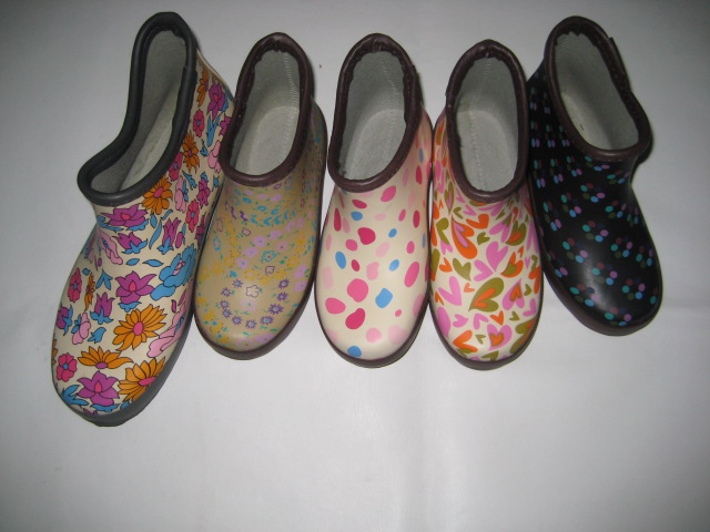 KID’S RUBBER BOOTS