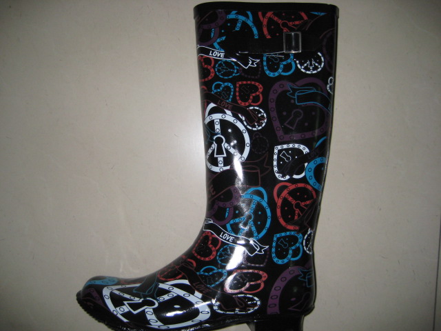 LADIES’ RUBBER BOOTS