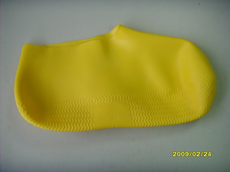 LOW LATEX SHOE COVER