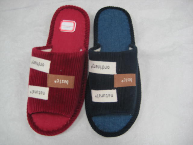 MEN’S INDOOR SLIPPER