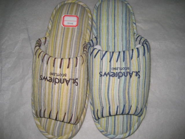 MEN’S INDOOR SLIPPER