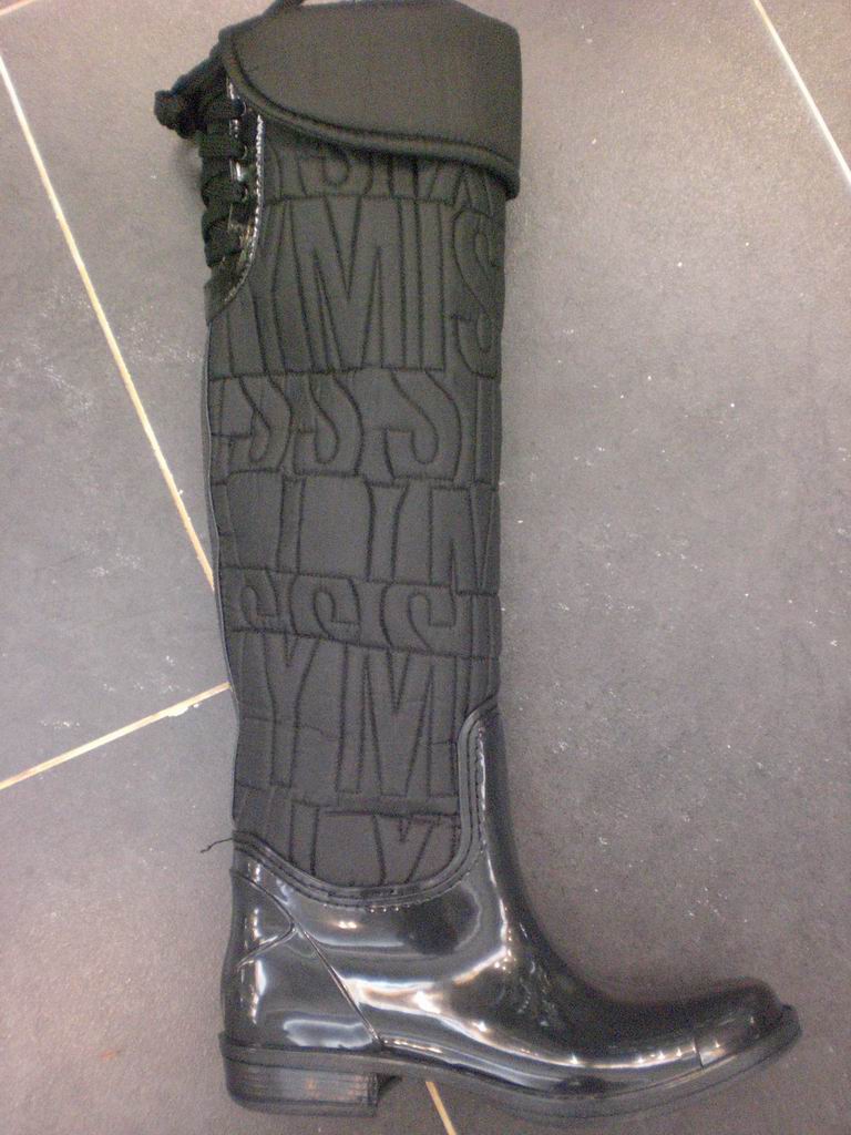 LADIES’ PVC BOOTS