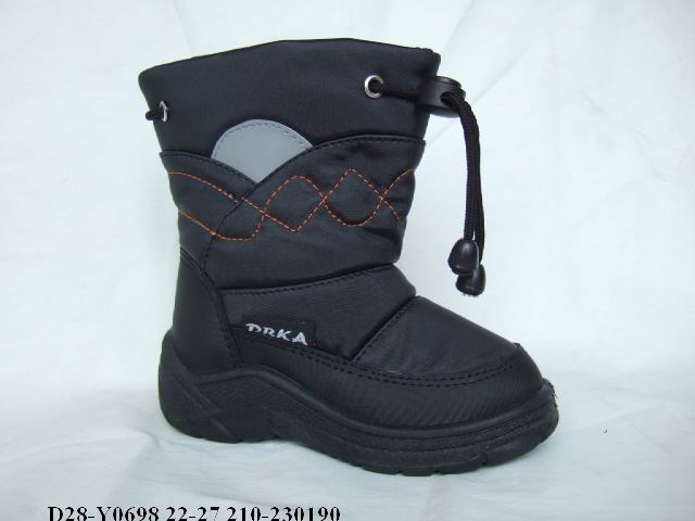 BOY’S SNOW BOOTS