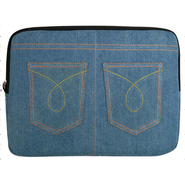 Laptop sleeve